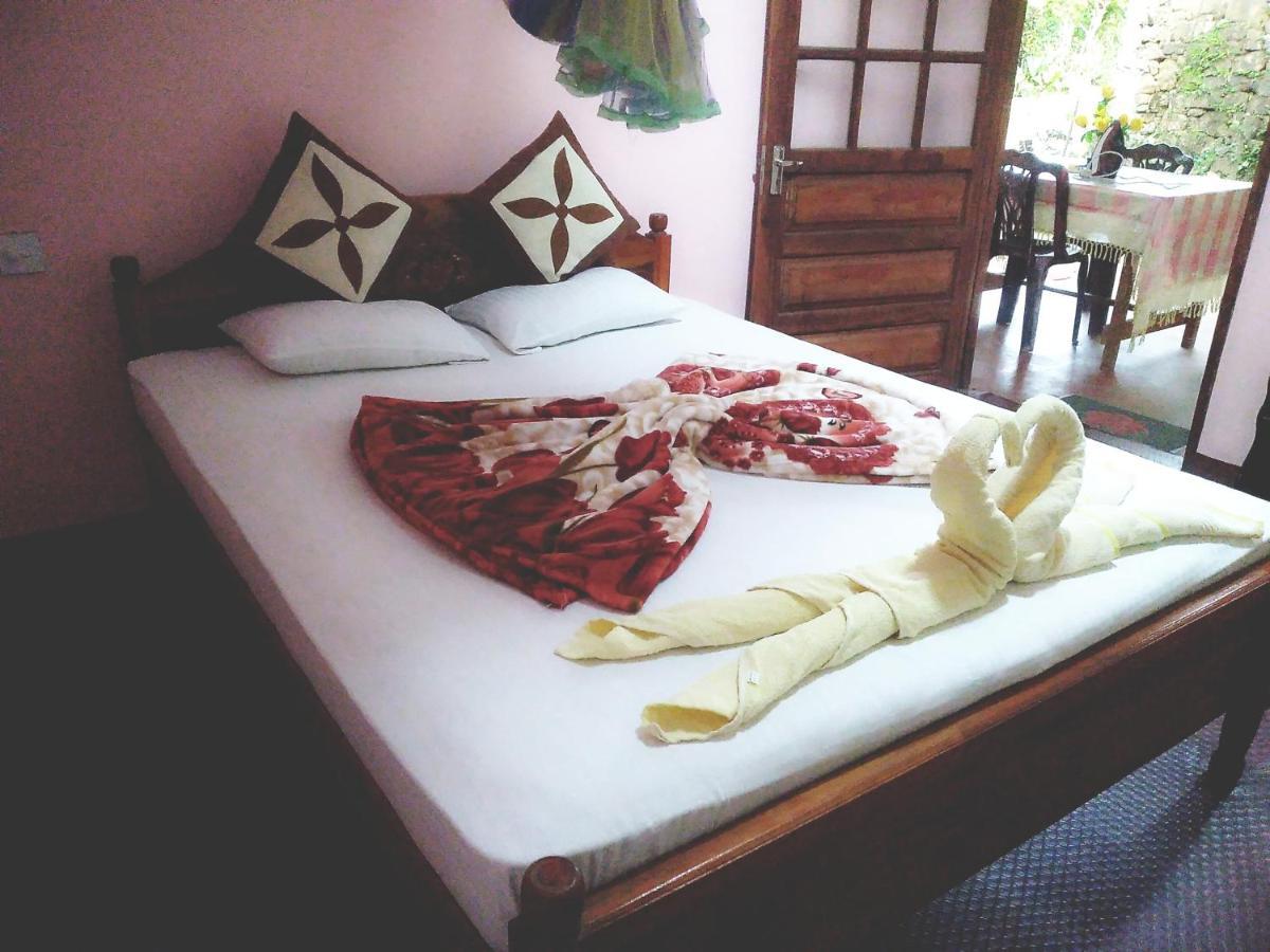 Ella Summer Lesser Ngoại thất bức ảnh